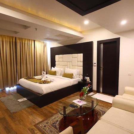 Hotel Vaibhav Bhagalpur Exterior photo
